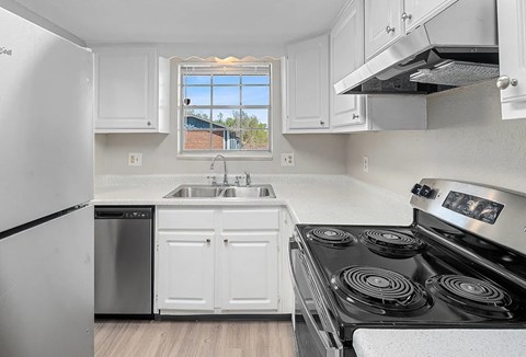 Floor plan for 1 bed, 1 bath, 575 sqft
